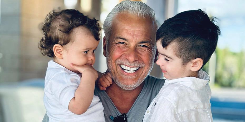 Θέλω να βγω στις γειτονιές και να φωνάξω «κάντε πολλά παιδιά»!