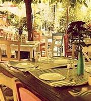 Σούπερ ταβερνάκια με κήπο στην Αθήνα