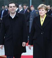 Handesblatt: Επιείκεια Μέρκελ προς Τσίπρα λόγω ΠΓΔΜ