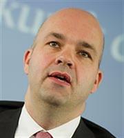 Φράτσερ: Η Γερμανία να κατέβει από το καλάμι 