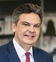 Στρατηγική στην εποχή της αβεβαιότητας: Γιατί οι CEOs δεν περιμένουν πια τις «καλύτερες μέρες»