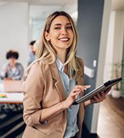 Πράσινη μετάβαση και ψηφιακή αναβάθμιση με στήριξη από Εθνική Τράπεζα