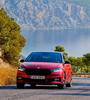 Η Skoda γιορτάζει 130 χρόνια και μοιράζει δώρα