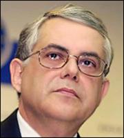 Παπαδήμος: Καθοριστική η συμβολή Ντράγκι στην ανάκαμψη της ευρωζώνης