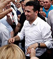 Στα Σκόπια δημοψήφισμα, στην Αθήνα «πυρετός» 