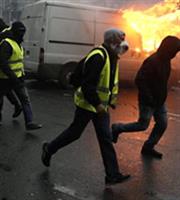 Γαλλία: Η κυβέρνηση αυξάνει το έλλειμμα στον προϋπολογισμό