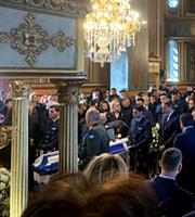 Σε κλίμα βαθιάς οδύνης η κηδεία του υποσμηναγού Τουρούτσικα