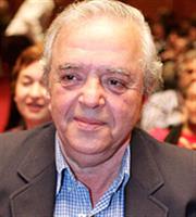 Απεβίωσε ο γνωστός σκηνοθέτης Σταύρος Τσιώλης