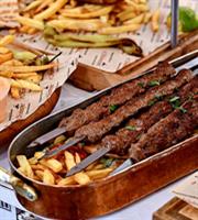 Πετρούπολη: Πού να φας στα καλύτερα