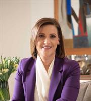 Παραιτήθηκε στη σκιά του video για το πολιτικό χρήμα η σύζυγος του Χριστοδουλίδη