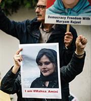 Ιράν: Συλλήψεις ακτιβιστών και δημοσιογράφων, νέες διαδηλώσεις