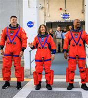 NASA: Ιστορική αποστολή Artemis II σε τροχιά προς τη Σελήνη 