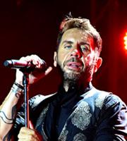 Νεαρός μήνυσε τον Γιώργο Μαζωνάκη για ανήθικες προτάσεις