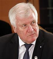 Ε.Ε.: Συμφωνία για μεταρρύθμιση του ασύλου λόγω του Αφγανιστάν αναμένει ο Ζέεχοφερ 