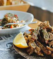 Στέκια για μεζέδες και ρακό-τσίπουρα σε Μεταξουργείο και Πετράλωνα