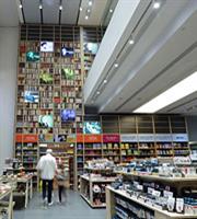 Νέο format για τα καταστήματα της Public