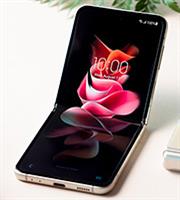 MediaMarkt: Διαθέσιμα για προπαραγγελία τα Samsung Galaxy Z Flip3 και Galaxy Z Fold3