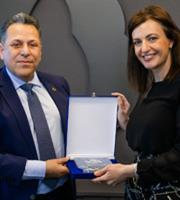 CrediaBank: Donation of CARPA equipment to EKAΒ for the management of critical incidents
