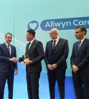 Η Allwyn ενισχύει τη μάχη κατά του καρκίνου εκσυγχρονίζοντας το «ΜΕΤΑΞΑ»