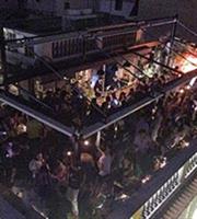 Τα μπαρ που θα ξεκαλοκαιριάσουμε φέτος